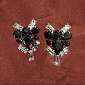 Vintage (2) Black and Clear Rhinestone matching pair Brooch.